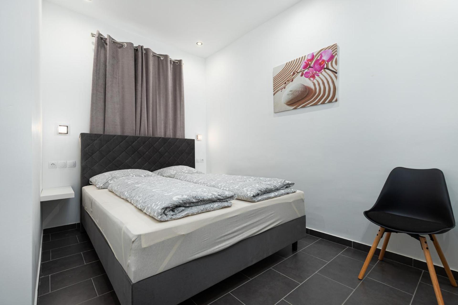 Rooms And Studio Flora Poreč Buitenkant foto
