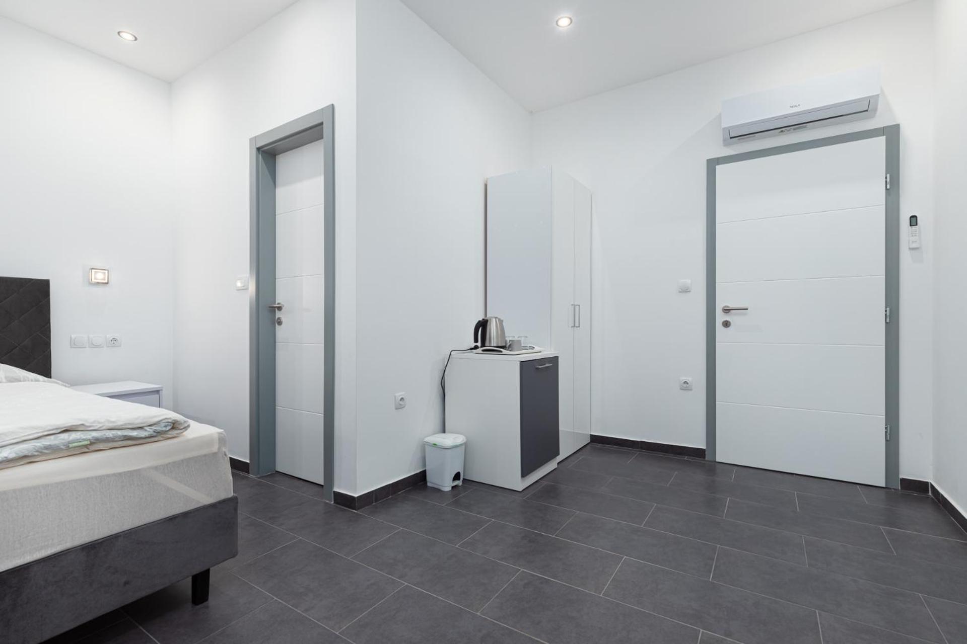 Rooms And Studio Flora Poreč Buitenkant foto