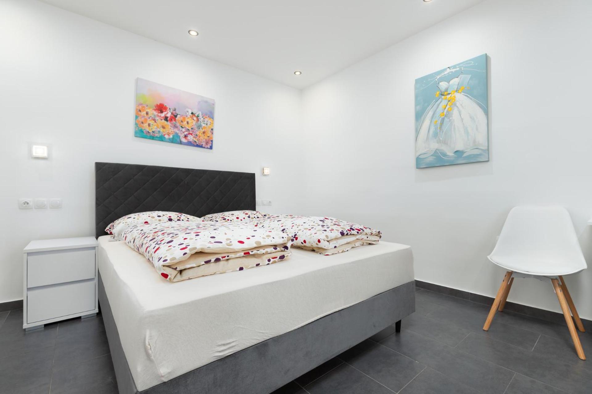Rooms And Studio Flora Poreč Buitenkant foto