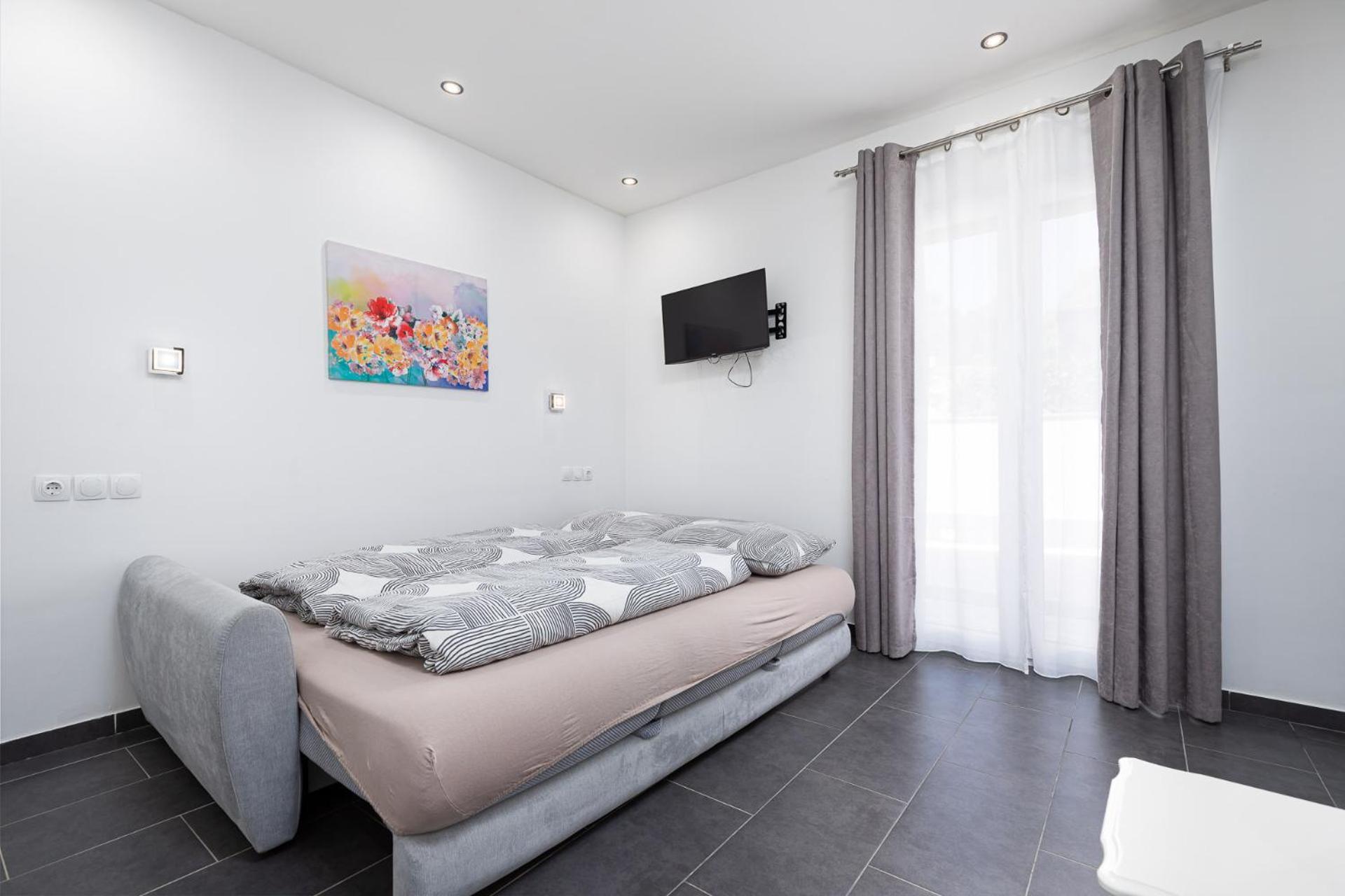Rooms And Studio Flora Poreč Buitenkant foto