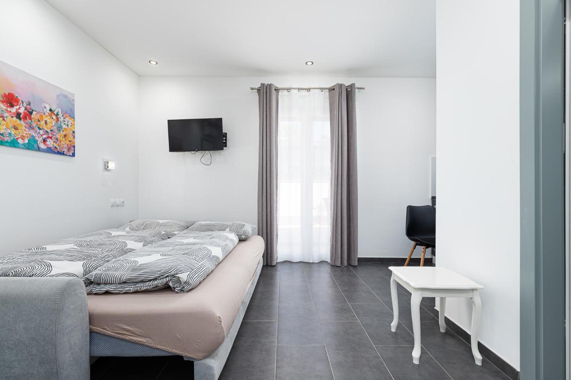 Rooms And Studio Flora Poreč Buitenkant foto