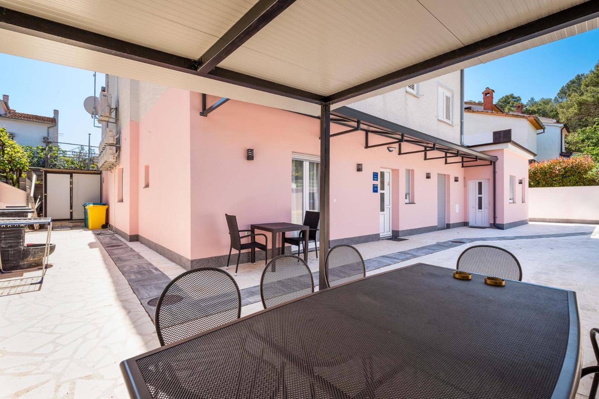 Rooms And Studio Flora Poreč Buitenkant foto